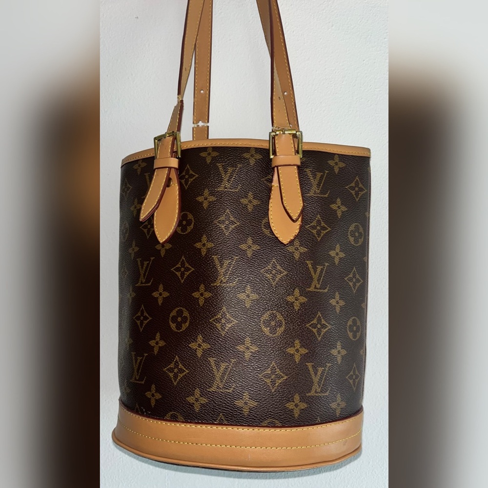 Louis Vuitton Bucket Purse